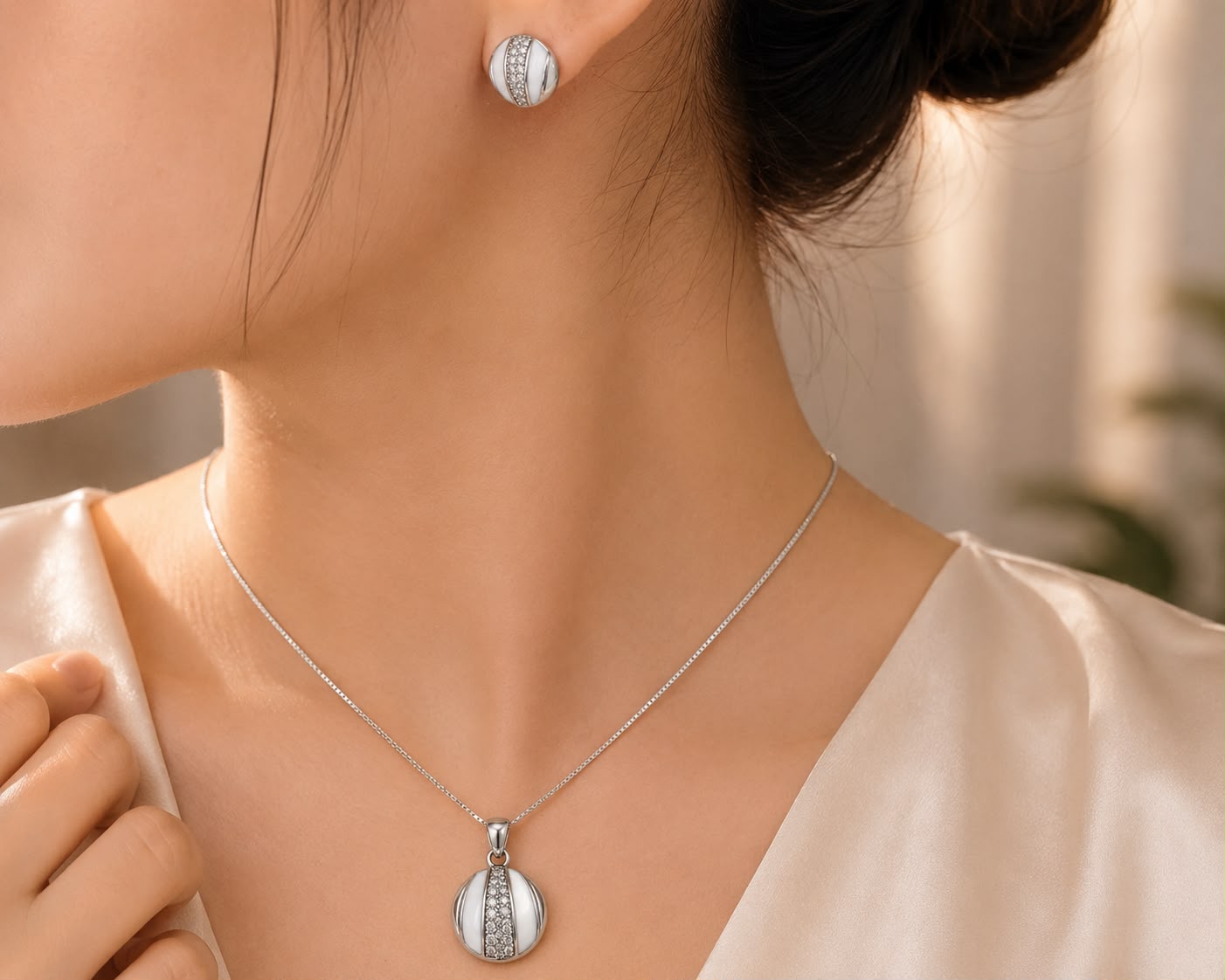 Pearl Essence 925 Sterling Silver Pendant Set by Veera Aabha