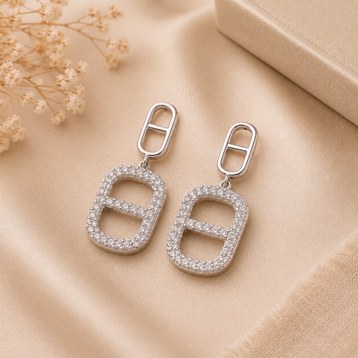 Lumière Pavé Link Earrings | 925 Sterling Silver | Veera Aabha